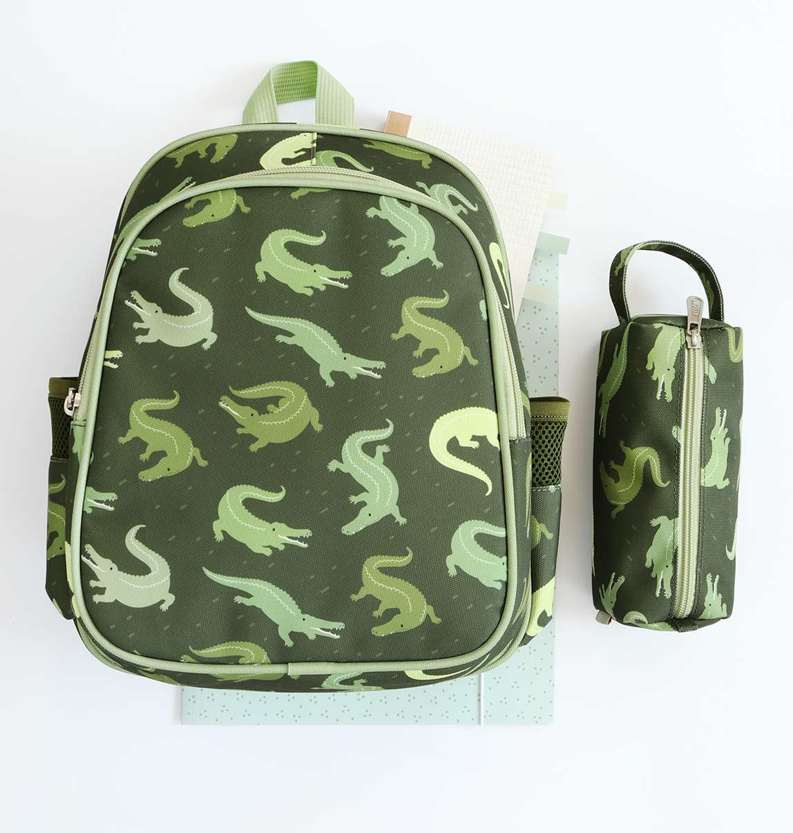 Kids insulated front compartment backpack: Crocodiles