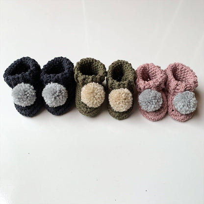 Organic cotton pom pom booties: Chalky Pink / Oatmeal